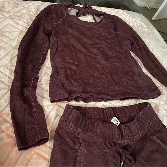 Lululemon sweatsuit - Picture 5 of 10